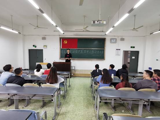 开展向全国模范退役军人学习活动素材5